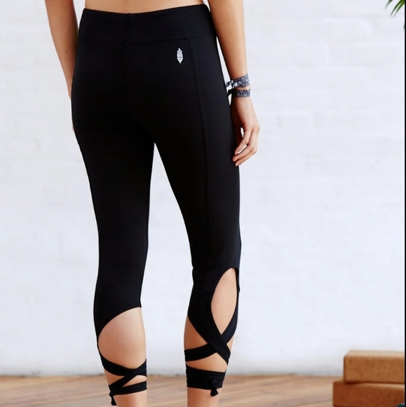 Free People Movement Turn Out Leggings - Picture 3 of 11